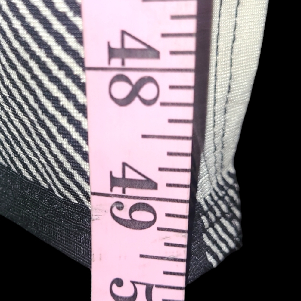 Long Lightweight Long Open top large Buffalo Plaid black and white - Picture 8 of 10